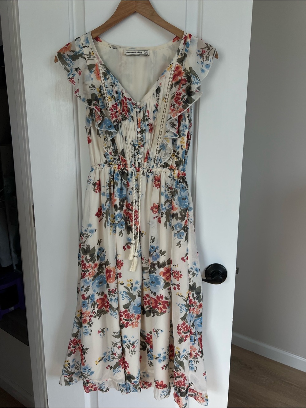 Abercrombie & Fitch Cream Floral Midi Dress with Blue & Red Blooms